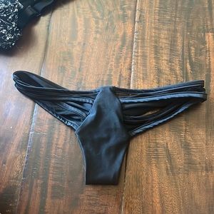 meg liz scrunch bikini bottoms